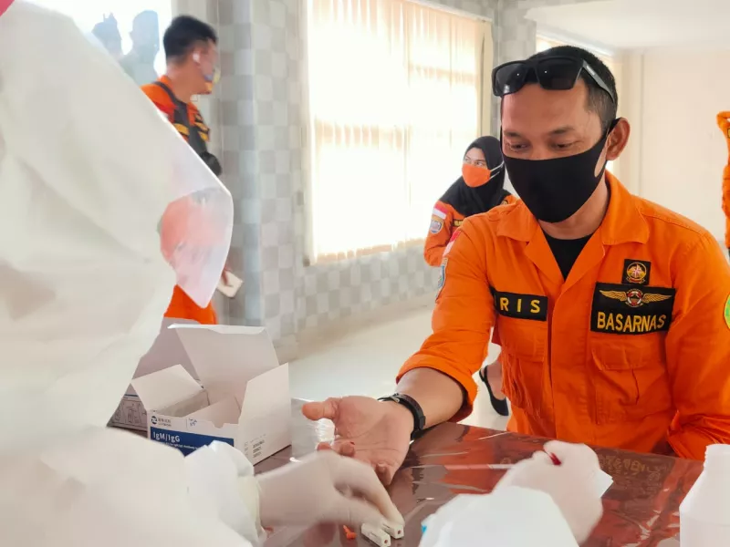99 Staf Basarnas Jalani Pemeriksaan Rapid Test