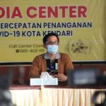 Wali Kota Kendari Sulkarnain mengatakan, perayaan Lebaran Idul Adha di masa pandemi ini hanya boleh dilakukan di Kelurahan dengan zona hijau, sedangkan zona kuning dan zona merah melakukan salat di rumah seperti saat lebaran Idul Fitri.