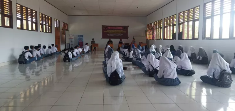 LBH HAMI Konsel Sosialisasi Hukum di Sekolah