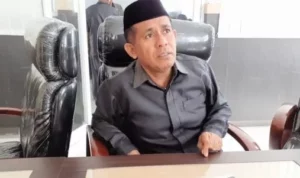 La Ode Azhar Minta Semua Sekolah di Kendari Dibuka
