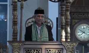 Wakil Gubernur Khotbah di Mesjid Al Alam