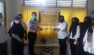 Melahirkan di Puskesmas Abeli, Gratis Akta Kelahiran dan Kartu Keluarga