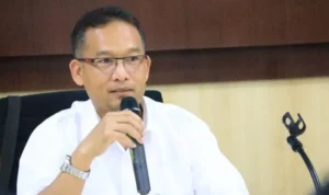 OJK : Jangan Buang Struk ATM Sembarangan