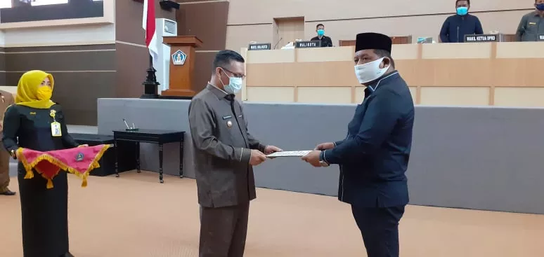 DPRD Tetapkan Perda Pertanggungjawaban Pelaksaan APBD Kota Kendari 2019