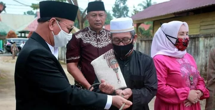 Pemkab Konsel Sumbang 14 Hewan Qurban Untuk Warga