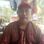 Menduga Bahas Politik