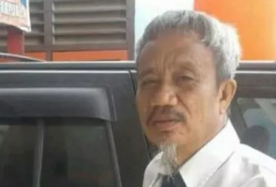 Mantan Camat Lalolae Koltim Tutup Usia
