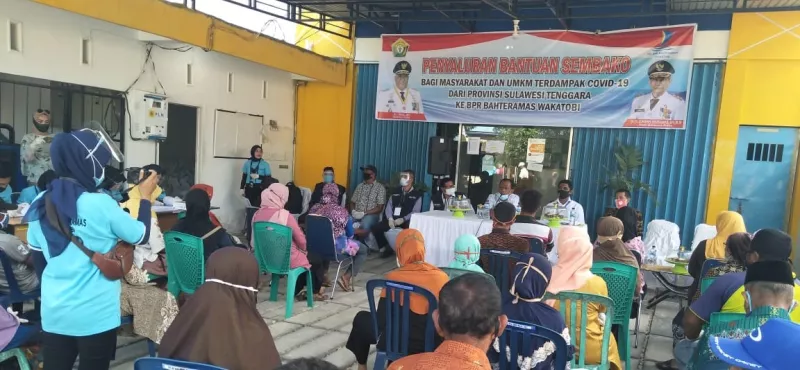 Masyarakat Wakatobi Terdampak Covid Terima Bantuan Pemprov