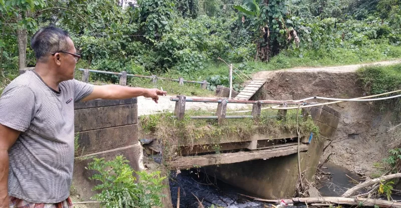 Jembatan Ambruk Desa Poni-poniki Belum Tersentuh Perbaikan