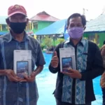 Wali Kota Berikan Tablet ke Siswa