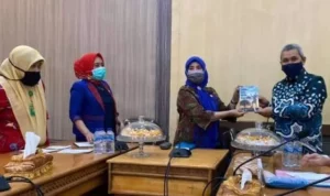 Pemkot Siapkan Program Pengurangan Emisi Gas Transportasi