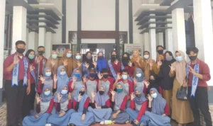 Kampanye Genre, Dinas Dalduk KB Kunjungi Sekolah