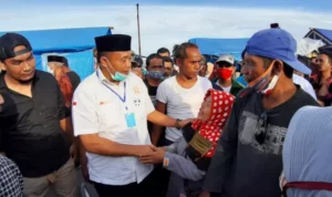 Paslon RAPI Silatuhrahmi Dengan Pedagang di Laino