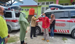 Dinkes Butur, Serahkan Mobil Operasinal ke PKM
