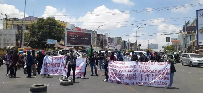 Masyarakat Sultra Tuntut Jokowi Tuntaskan Permasalahan di Bumi Anoa