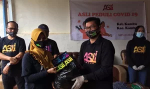Asli Peduli Covid 19 Bagikan 2.000 Sembako di Kambu dan Baruga