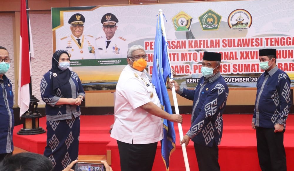 Gubernur Sultra Melepas  Kafilah MTQ Sultra