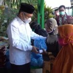 Lansia di Mandonga Dapat Bantuan dari Pemkot