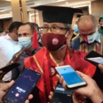 Lukman Abunawas Lulusan Angkat Pertama Program Pasca Sarjana Unsultra