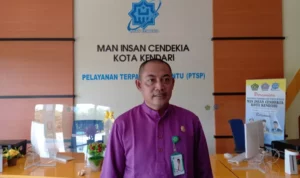 PSB MAN I Kendari Gunakan Sistem Online