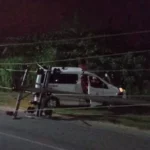 Ambulance Puskesmas Lalowaru Tabrak Tiang Listrik