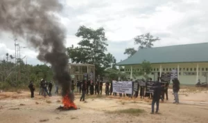 Mahasiswa Unusra Tuntut Perbaikan Fasilitas Kampus