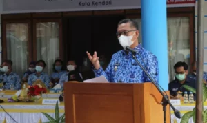 Pendamping Dilarang Pegang ATM Penerima PKH