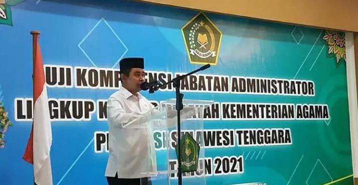 Kepala Kanwil Kemenag Sultra Fesal Musaad
