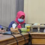 Tangani Kebersihan Kota, Pemkot Kendari Naikkan Honor Petugasnya