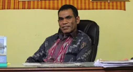 Usai di Vaksin Kepsek SMPS Frater Minta Para Guru Jangan Takut