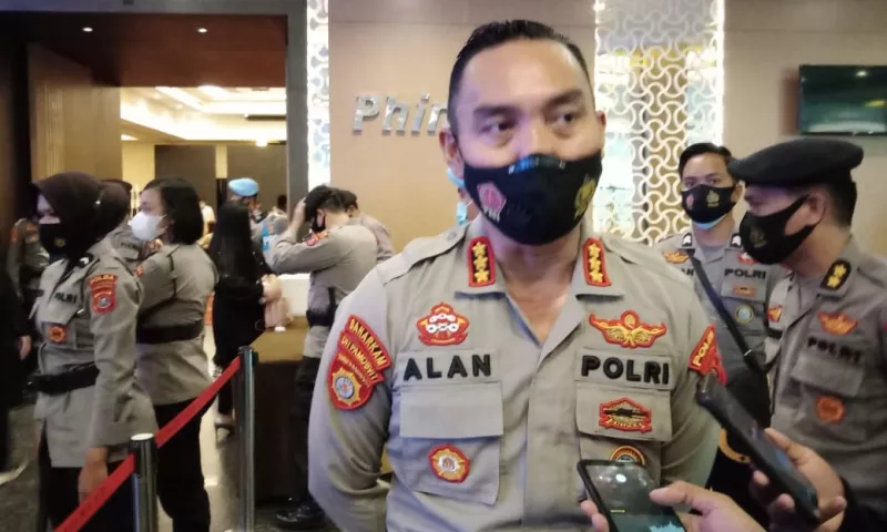 Ratusan Personil Polda Sultra Kawal Ketat Pelantikan Kadin