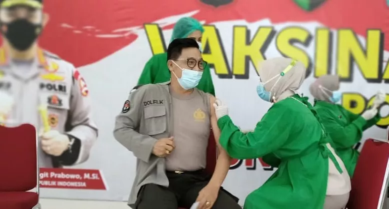 578 Personel Polda Sultra Disuntik Vaksin Sinovac 