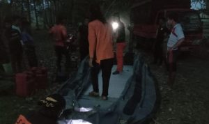 Warga Tamborasi Mengalami Kecelakaan Kapal Diperairan Awa