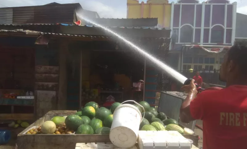 Akibat Selang Tabung Gas Bocor, 4 Kios Ludes Terbakar