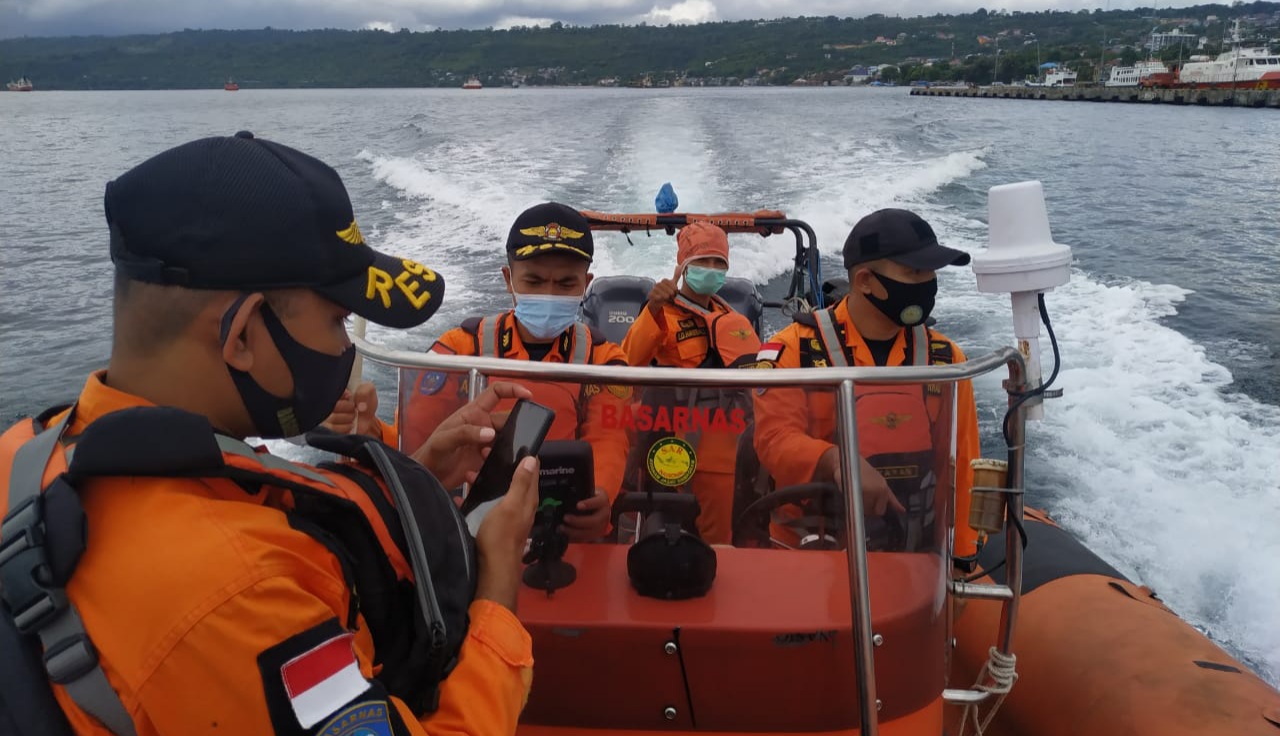 Nelayan Sampolawa Mengalami Kecelakaan Kapal di Pulau Bahari