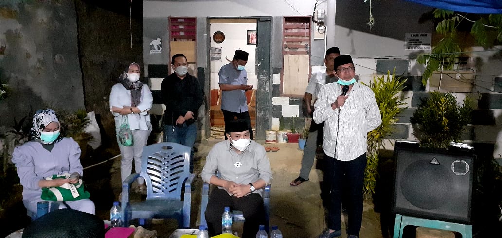 Asli Kendari dan ASR Buka Bersama Warga Watulondo