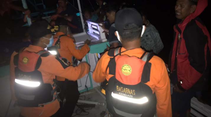 Ditemukan Terkadas di Karang, ABK KMN Sinar Laut A1 Enggan Dievakuasi