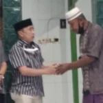bantuan masjid purirano Asli dan ASR Berikan Bantuan ke Masjid Fastabiqul Khairat Purirano