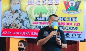 Warga Padaleu Minta Perbaikan Drainase