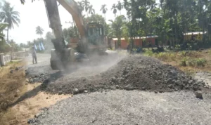 PT VDNI Perbaikan 2 Kilometer Jalan di Dua Desa