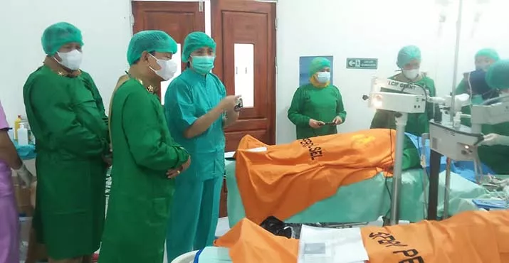 Bupati Butur Apresiasi Pelaksanaan Operasi Katarak Gratis di RSUD