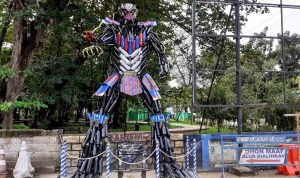 Polres Kendari Sulap Knalpot Sitaan Jadi Robot Setinggi 4 Meter