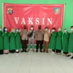 Ratusan Masyarakat Tinanggea Antusias Ikuti Kegiatan Vaksinasi