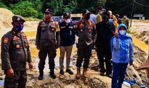 segel Perusahaan Pengolah Pasir di Nambo Disegel