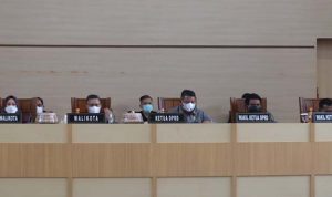 Tujuh Fraksi di DPRD Tanggali Tiga Raperda, Ini Jawaban Wali Kota