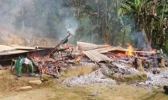 Rumah Milik Warga Matabubu Hangus Dilahap Sijago Merah