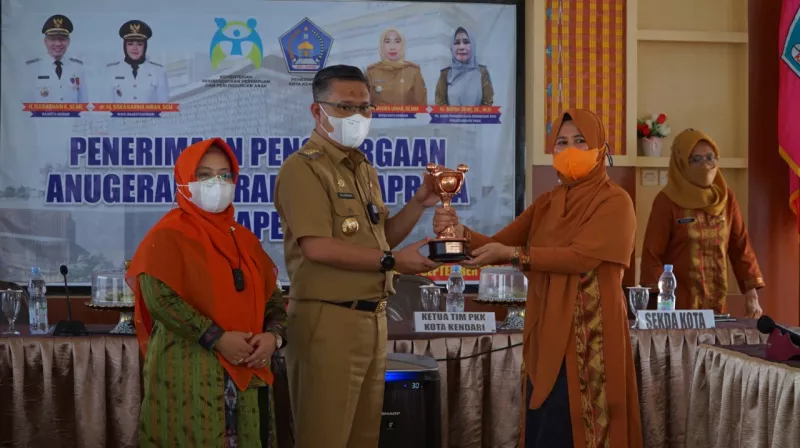 Kota Kendari Raih Penganugerahan Parahita Ekapraya Tingkat Pratama