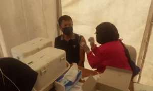 Vaksinas Gratis Tidar dan Gerindra Sultra Disambut Antusias Masyarakat