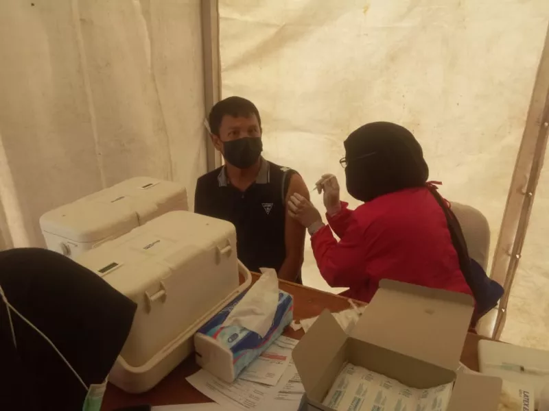 Vaksinas Gratis Tidar dan Gerindra Sultra Disambut Antusias Masyarakat