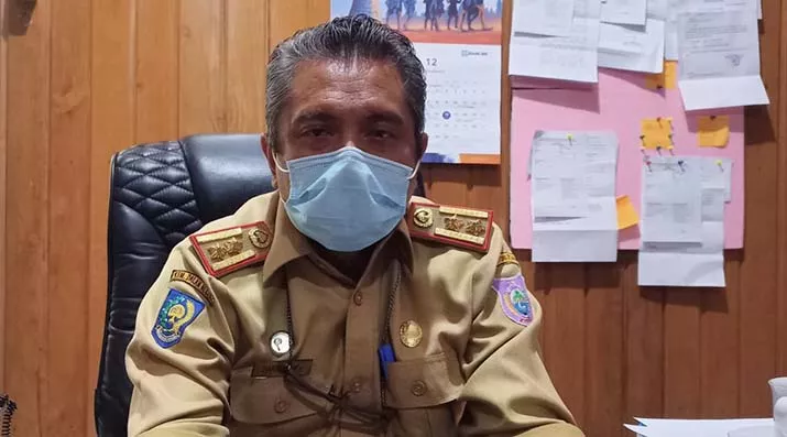 Kepala Badan Perencanaan dan Pembagunan Daerah (Bappeda) Butur, Harmin Hari. Foto: Denny/kendariaktual